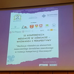 1 z 3 Zdjęcie przedstawia tytuł konferencji.jpg
