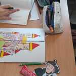 Widok na uczniowski lapbook o Zemście Aleksandra Fredry.  (11).jpg