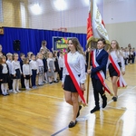 Ślubowanie klas I - sztandar.jpg