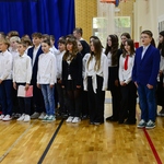 Święto Niepodległości uczniowie klas 7.jpg