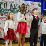 Patriotyczne Śpiewanie schola.jpg