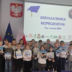1- uczniowie na rozpoczęciu projektu.jpg