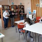 Czytanie w bibliotece (1).jpg